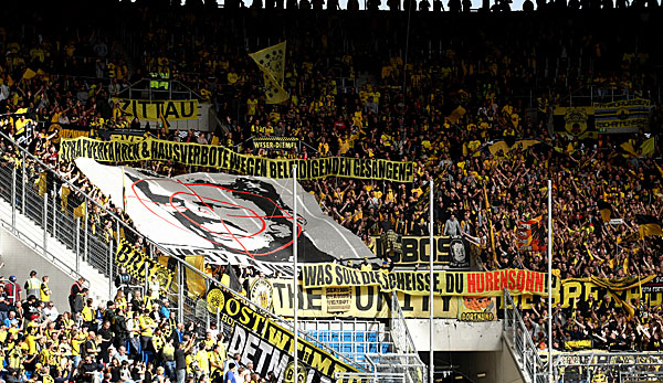 Die Fans von Borussia Dortmund verleumdeten Hoffenheims Dietmar Hopp.