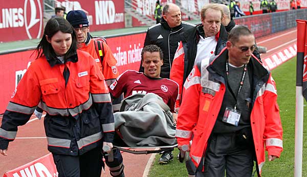 Schockmoment: Timothy Chandler erleidet als Spieler des 1. FC Nürnberg am 10. Februar 2014 seine erste von vier schweren Knieverletzungen.