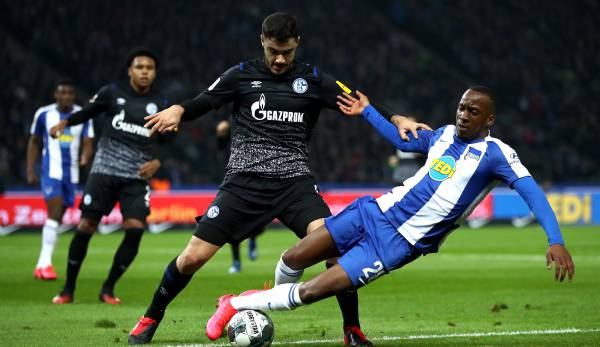 Ozan Kabak könnte Schalke 04 vorzeitig verlassen.