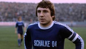 Platz 4: Klaus Fischer – 73 Tore. Mit 18 holte ihn 1860 München, mit 20 ging er zu Schalke. Fischer gewann mit Königsblau und später mit dem 1. FC Köln jeweils den DFB-Pokal. Einmal, in der Saison 75/76, wurde er im S04-Trikot Torschützenkönig.