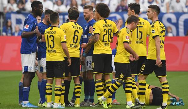 Paukenschlag zum Wiederanpfiff: Die Fußball-Bundesliga startet nach wochenlanger Corona-bedingten Pause mit dem Revierderby zwischen dem BVB und Schalke 04.