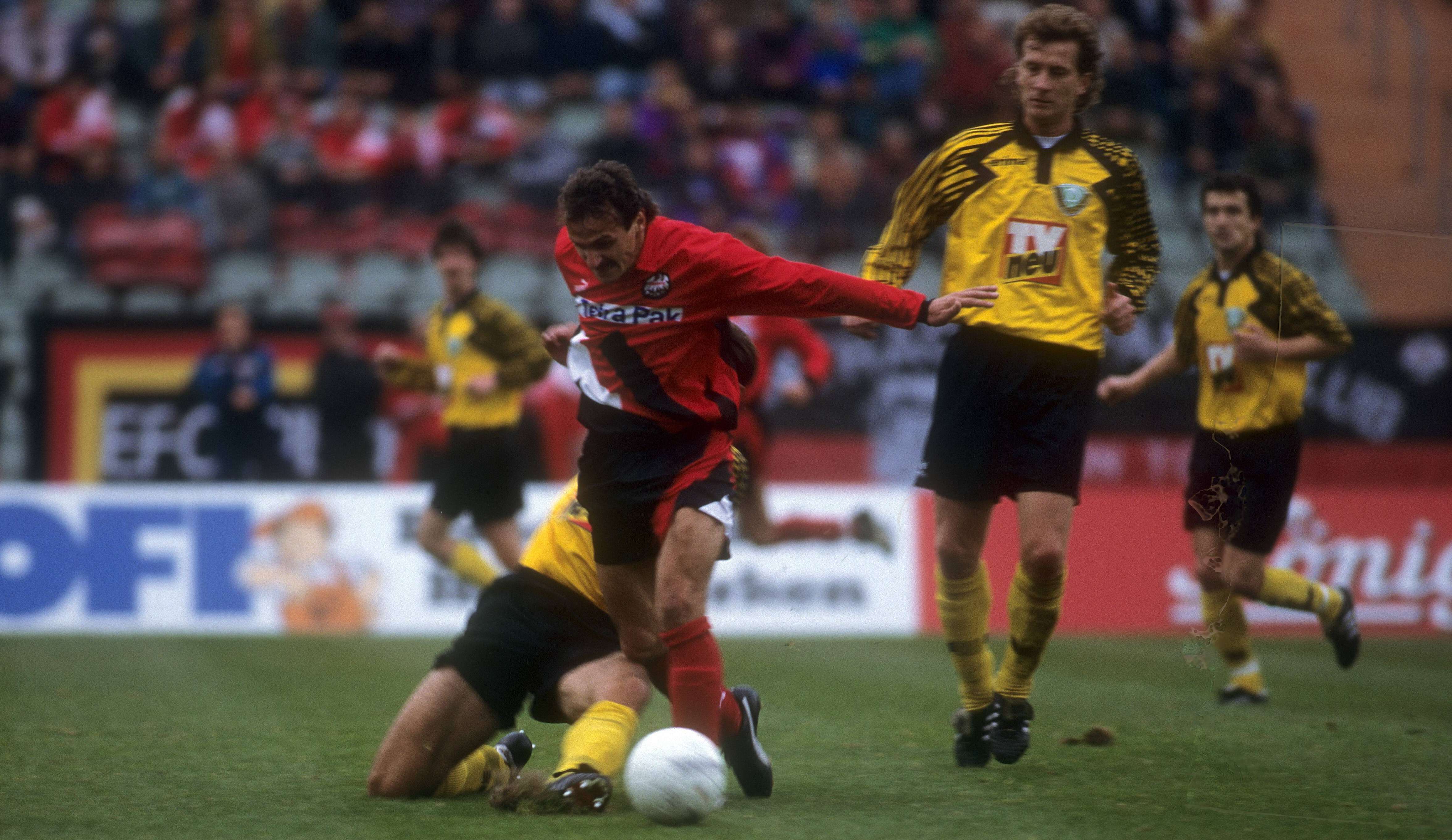 Platz 8: Dynamo Dresden (1995) mit 20 Punkten (vier Siege, acht Remis, 22 Niederlagen) bei 33:68 Toren