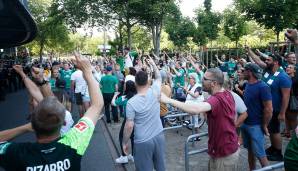 Die Fans von Werder Bremen feierten am Samstag den Sprung in die Relegation.