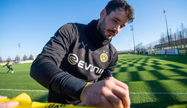 Roman Bürki spielt seit 2015 bei Borussia Dortmund. Sein Vertrag beim BVB läuft noch bis 2021.