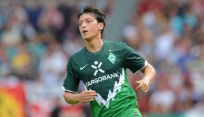 MESUT ÖZIL: Wurde in der Knappenschmiede ausgebildet, wechselte im Januar 2008 zu Werder Bremen und entwickelte sich dort in einem rasanten Tempo. Sensationelle Quote: In jedem zweiten Pflichtspiel für Werder mit einer Vorlage (108 Spiele, 54 Vorlagen).