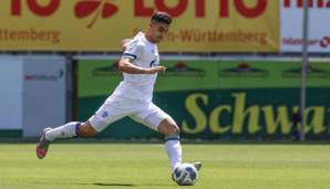 Platz 20: Ozan Kabak (FC Schalke 04) - 11 Schüsse, 27,27 Prozent davon verwertet.