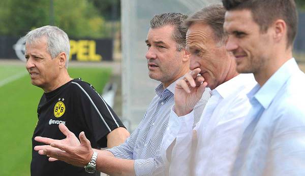 Waren sich vergangenen Saison nicht immer eins über das Saisonziel: BVB-Trainer Favre und die Vereinsführung um Zorc und Watzke.