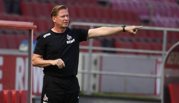 Trainer Markus Gisdol muss die richtigen taktischen Umstellungen gegen Eintracht Frankfurt vornehmen.