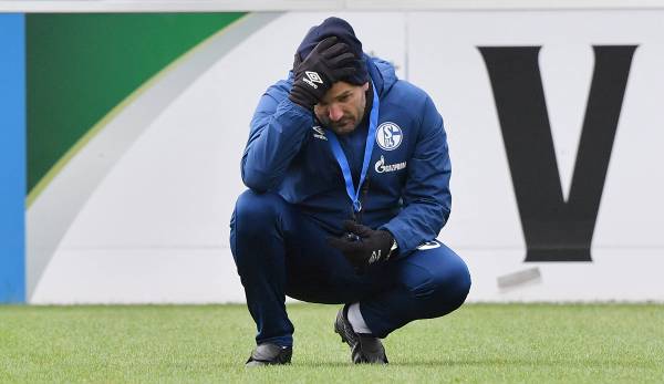 Schalkes Trainer Manuel Baum: Derzeit hagelt es für den Klub von allen Seiten Kritik.
