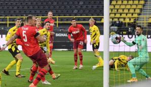 Ellyes Skhiri bringt den 1. FC Köln nach einer Ecke mit 1:0 in Führung.