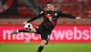 ROBERT LEWANDOWSKI - Alter: 32 - 334 Bundesligaspiele für Borussia Dortmund und den FC Bayern München