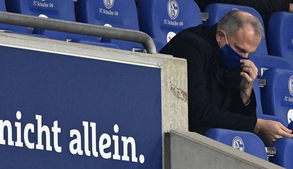 Jochen Schneider steht auf Schalke seit Monaten in der Kritik