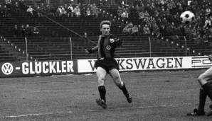 Platz 1: Walter Bechtold (Eintracht Frankfurt), Borussia Neunkirchen gegen Eintracht Frankfurt (1:6) am 20.11.1965 (18 Jahre, 118 Tage)