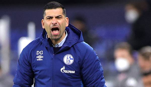 Dimitrios Grammozis sprach Klartext über die gezeigten Leistungen von Schalke 04 in der abgelaufenen Saison.