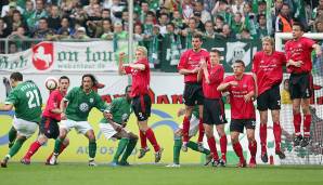 Platz 5 - 1. FC NÜRNBERG in der Saison 2004/05: 24 Gegentore nach Standards. Unter Trainer Wolfgang Wolf hielt der Club als 14. die Klasse. Hauptsächlich dank Torschützenkönig Marek Mintal (24 Treffer).