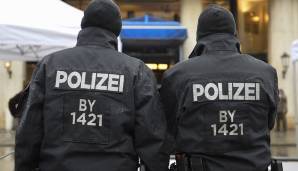 Die Polizei Bayern führt eine große Datenbank für Fußball-Fans.