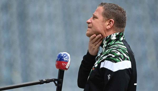Sportdirektor Max Eberl von Borussia Mönchengladbach hat vor den Folgen der Coronakrise und den insgesamt sinkenden Einnahmen gewarnt.