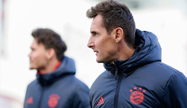 Rio-Weltmeister Miroslav Klose (43) sieht sich nach einer Pause wegen einer Thrombose-Erkrankung gewappnet für seinen ersten Job als Trainer einer Profi-Mannschaft.