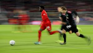 Bayern Münchens Alphonso Davies hält den aktuellen All-Time-Rekord (seit Beginn der detaillierten Datenerfassung zur Saison 2013/14 und gemäß der offiziellen Trackingdaten der DFL). In der Spielzeit 2019/20 zeigte sein Tacho gegen Bremen 36,51 km/h an.