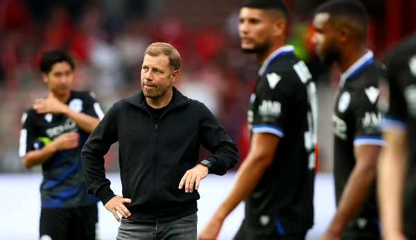Die Bielefelder um Coach Kramer wollen gegen Leverkusen punkten.