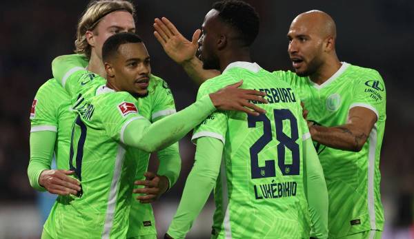Will VfL Wolfsburg remain unbeaten in the league with Florian Kohfeldt today?