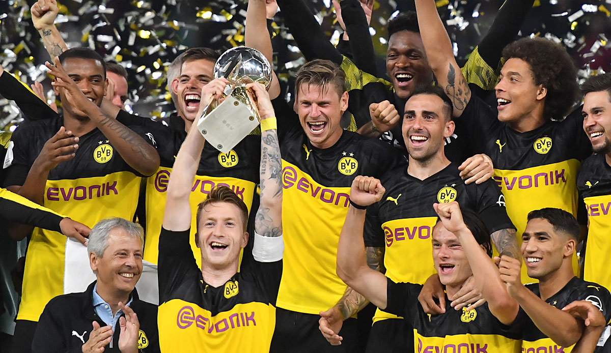 Am 2. August 2019 gewann Borussia Dortmund sein letztes Spiel gegen den FC Bayern (2:0). Zehn der damaligen Supercup-Gewinner sind heute nicht mehr im Kader - inklusive Trainer. SPOX zeigt Euch die Aufstellung des BVB und was die Spieler heute machen.