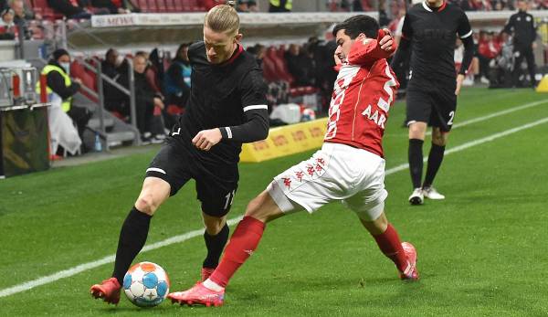 Im Hinspiel trennten sich Köln und Mainz mit 1:1 unentschieden.