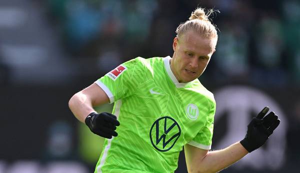 RB Leipzig hat Mittelfeldspieler Xaver Schlager vom Bundesligarivalen VfL Wolfsburg verpflichtet.
