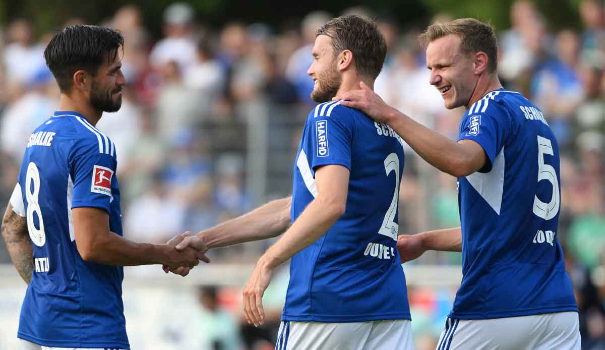 Bundesliga-Schalke-feiert-Sch-tzenfest-bei-Testspiel