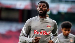 Durch die Verpflichtung von Jerome Onguene hat man auf dem Papier zumindest schon mal einen Ersatz für die Innenverteidigung in den Startlöchern. Der 24-jährige Kameruner kommt ablösefrei von Red Bull Salzburg.