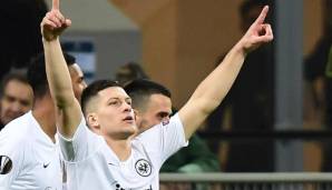Eintracht Frankfurt: LUKA JOVIC (2019/20, 63 Mio. Euro zu Real Madrid) - Der Serbe glänzte im Eintracht-Trikot, wurde bei Real aber zum Mega-Flop. Kehrte 2021 für ein halbes Jahr zu SGE zurück, könnte nun an Florenz verliehen werden.