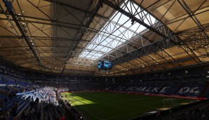 FC SCHALKE 04 - Stadion: Veltins Arena (62.271 Zuschauer) | Preis Bier (0,5 l): 4,60 Euro | Preis Bratwurst: 3 Euro
