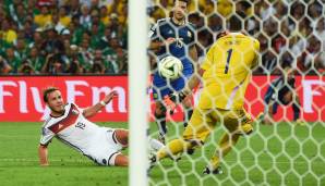 Götze entschied sich 2013 für einen Wechsel zu Bayern, wo er nie gänzlich glücklich wurde. Der Höhepunkt seiner Karriere: Am 13. Juli 2014 machte er Deutschland mit dem Tor zum 1:0 in der Verlängerung des WM-Finals gegen Argentinien zum Weltmeister.