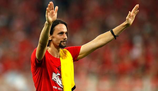 Former BVB professional Neven Subotic receives the Federal Cross of Merit.