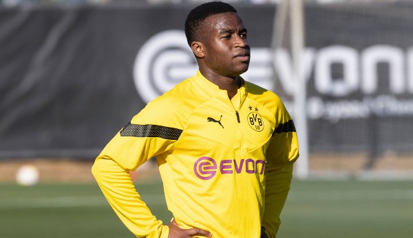 Youssoufa Moukoko, contract extension, BVB, Borussia Dortmund, commentary, Bundesliga