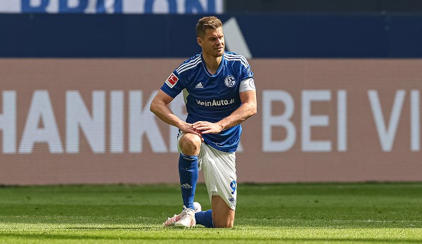 FC Schalke 04 must hope for support on the last day of the game.