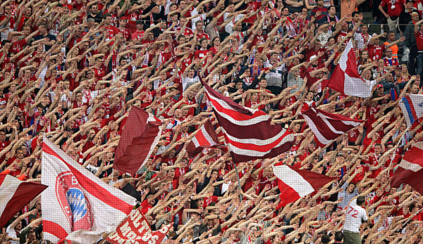 Die Bayern-Fans richteten sich mit einem Banner an ihren Star