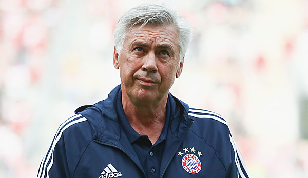 Carlo Ancelotti trainiert den FC Bayern München