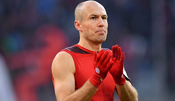Arjen Robben lobt die Transferpolitik von Borussia Dortmund.