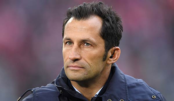 Bayern-Sportdirektor Hasan Salihamidzic verspricht, dass man am 8. Juli einen Trainer haben werde.