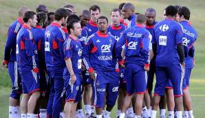 20. Juni 2010: Die WM gerät für die Equipe Tricolore zum nationalen Desaster. Anelka beleidigt Trainer Domenech, die Mannschaft boykottiert das Training, Frankreich fliegt nach der Vorrunde raus.