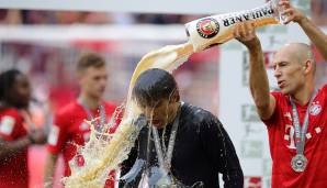 Der FC Bayern ist zum siebten Mal in Folge deutscher Meister - und verabschiedete seine Legenden Franck Ribery und Arjen Robben. Die besten und emotionalsten Bilder des Tages.