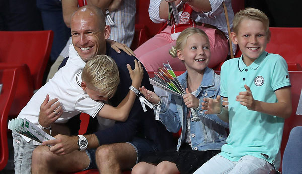 Arjen Robben will sich mehr Zeit für seine Familie nehmen.