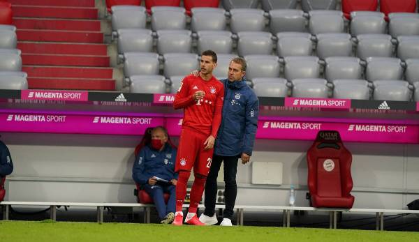 Trotz guter Trainingsleistungen meist außen vor: Lucas Hernandez mit Bayern-Trainer Hansi Flick.