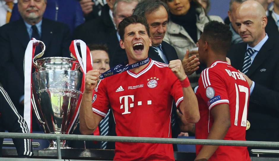 Mario Gomez feiert am 10. Juli seinen 36. Geburtstag. Zu diesem Ehrentag werfen wir einen Blick die besten Torjäger des FC Bayern München. Das Ranking der Spieler mit den meisten Toren pro Spiel.
