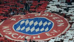 Der FC Bayern bestreitet ein Benefizspiel für die Flutopfer gegen Schalke 04.
