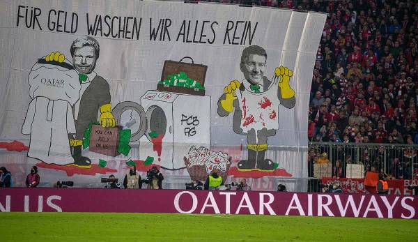 Beim Spiel gegen den SC Freiburg kritisierten die aktiven Fans in der Münchner Südkurve die Katar-Partnerschaft ihres Klub.