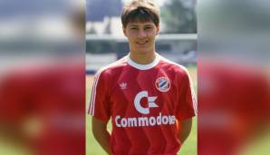 Alexander Kutschera (1986-1987): Nach einem Jahr in der Bayern-Jugend rückte der Innenverteidiger in die zweite Mannschaft auf. Ging 1989 zu Blau-Weiß 90 Berlin und war später vor allem für die Eintracht aktiv. Heute Trainer beim SC Landshut-Berg.