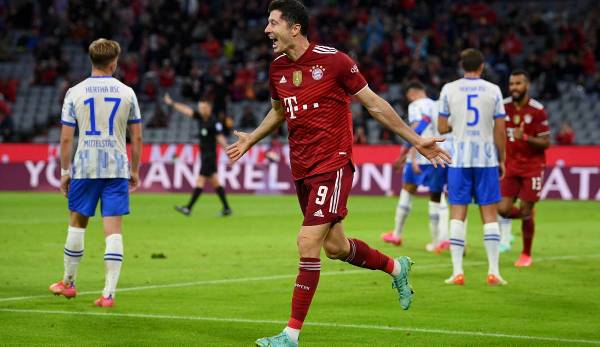 Im Hinspiel fertigte der FC Bayern München die Hertha mit 5:0 ab. Robert Lewandowski erzielte an dem Abend drei Tore.
