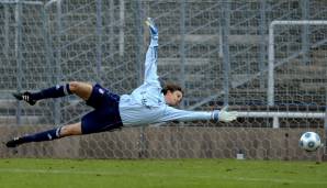 Ging vom SV Heimstetten zur U23 des FCB und wurde drei Jahre später zu den Profis berufen, kam dort aber nie zum Einsatz. 2013 wechselte er zu Holstein Kiel. Mittlerweile spielt der 34-Jährige wieder bei Heimstetten in der Regionalliga Bayern.